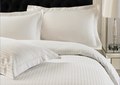 Hotel bed sheets White sheets